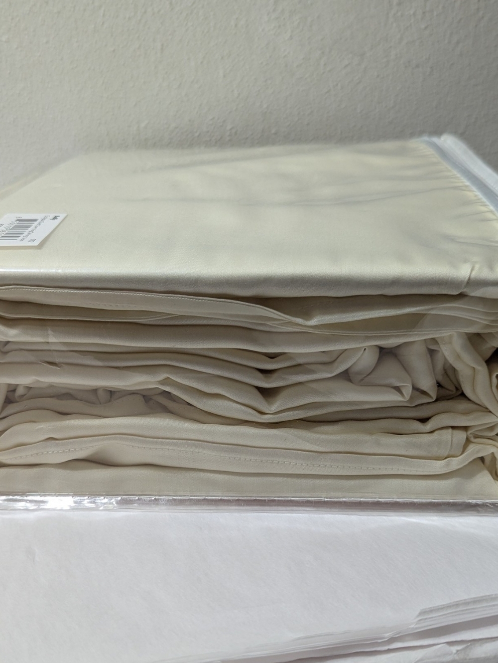 Buffy Eucalyptus Duvet Cover King/cal King Cream 105"L x 90"W NWT - Picture 4 of 5